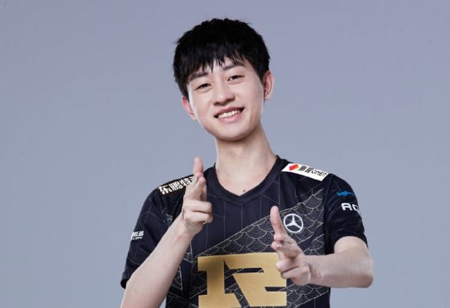 独臂运动员王家超以铁人三项重写人生节奏